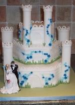 Castle Wedding Cake Ref SD009