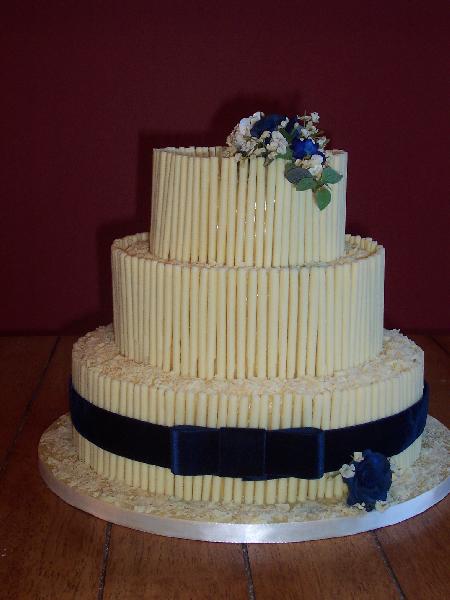 Chocolate  Velvet  Wedding Cake  Ref CW010