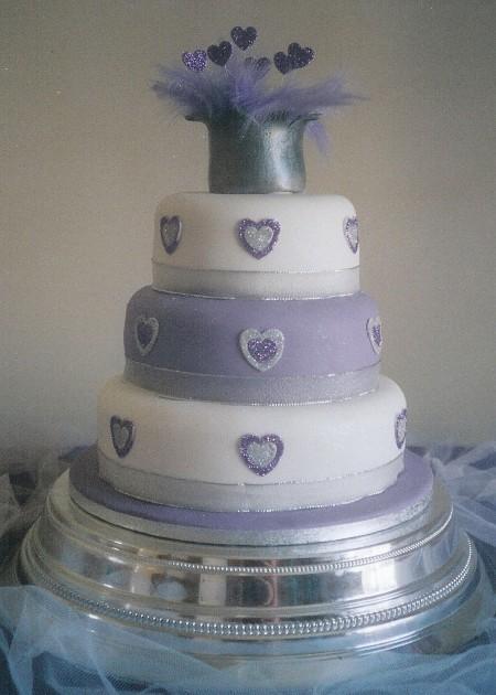 Glitter Heart Wedding Cake   Ref 711