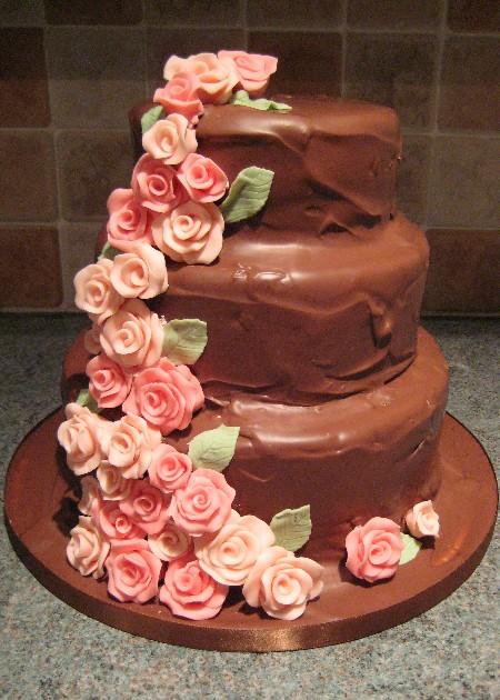 Pink Chocolate Rose Wedding Cake Ref CC032