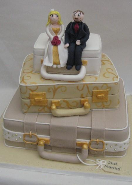 Suitcake Wedding Cake Ref SD030
