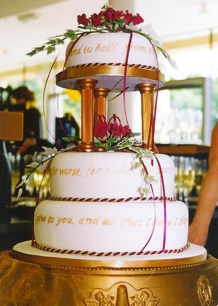 Golden Vows Wedding Cake  Ref IC720