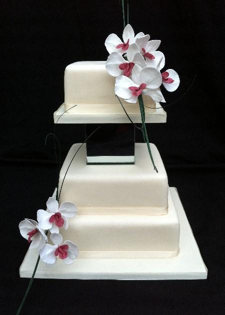 Orchid Wedding Cake Ref IC122