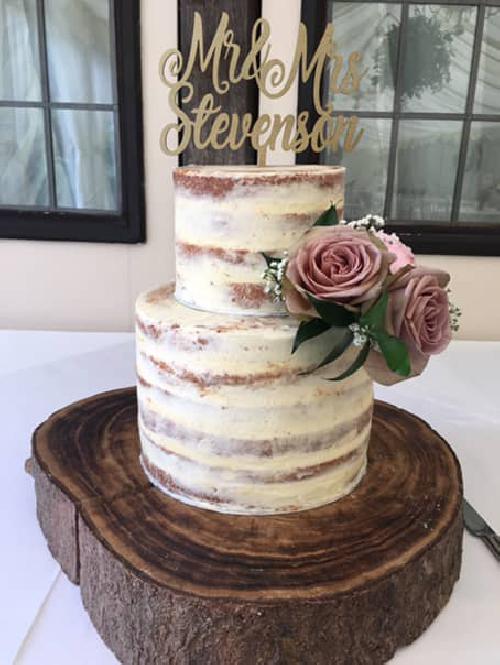 Elegant Semi Naked Cake