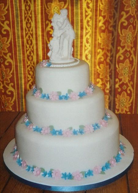Stacked Blue and Pink Wedding Cake  Ref IC732